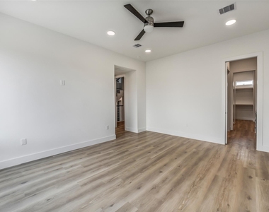 227 Willard Street - Photo Thumbnail 21