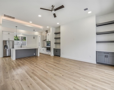 227 Willard Street - Photo Thumbnail 16