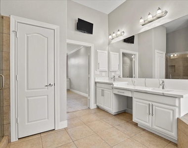 1518 Bingham Street - Photo Thumbnail 14
