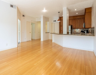 2209 S Braeswood Boulevard - Photo Thumbnail 1