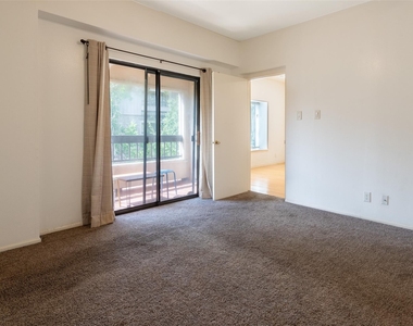 2209 S Braeswood Boulevard - Photo Thumbnail 15