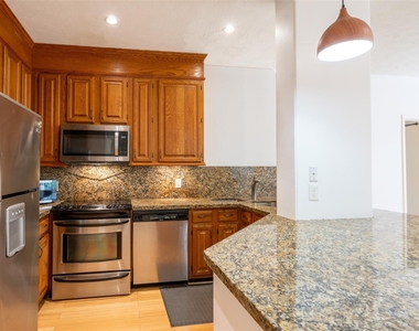 2209 S Braeswood Boulevard - Photo Thumbnail 2