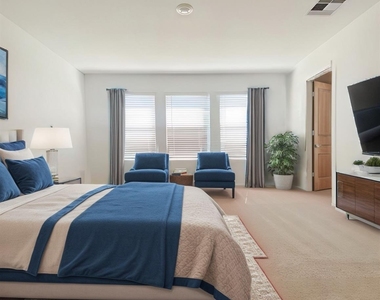 4242 Barrington Cove - Photo Thumbnail 16