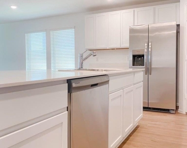4242 Barrington Cove - Photo Thumbnail 10