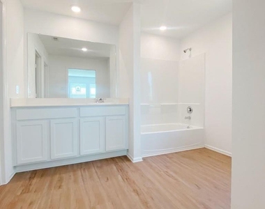 4242 Barrington Cove - Photo Thumbnail 18