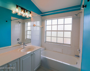 907 Bimini Avenue - Photo Thumbnail 16