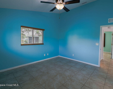 907 Bimini Avenue - Photo Thumbnail 15