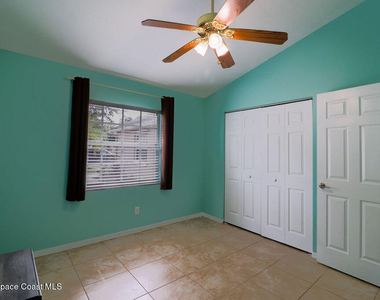 907 Bimini Avenue - Photo Thumbnail 8