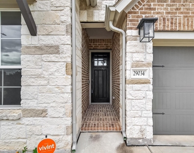 29034 Meadow Terrace Drive - Photo Thumbnail 4