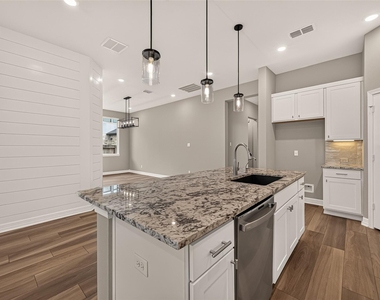 29034 Meadow Terrace Drive - Photo Thumbnail 12