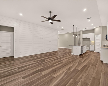 29034 Meadow Terrace Drive - Photo Thumbnail 10