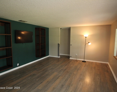 6158 Barna Avenue - Photo Thumbnail 2