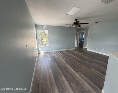 1599 Pga Boulevard - Photo Thumbnail 9
