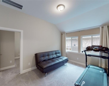 358 Pleasant Hill Way - Photo Thumbnail 26