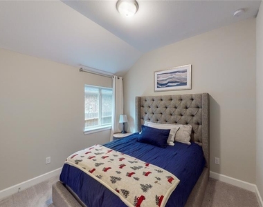 358 Pleasant Hill Way - Photo Thumbnail 28