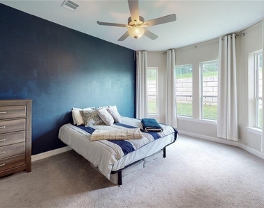 358 Pleasant Hill Way - Photo Thumbnail 19