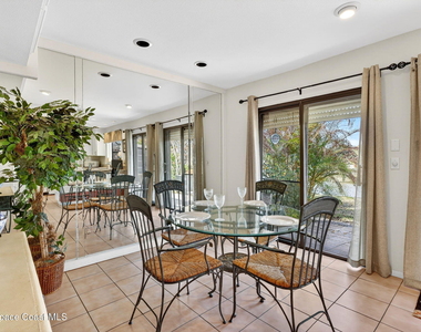 1431 Se Ashville Court - Photo Thumbnail 21