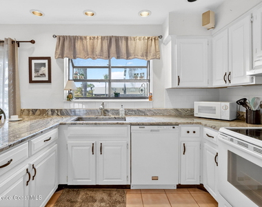 1431 Se Ashville Court - Photo Thumbnail 18