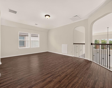 11202 Bluewater Lagoon Circle - Photo Thumbnail 2