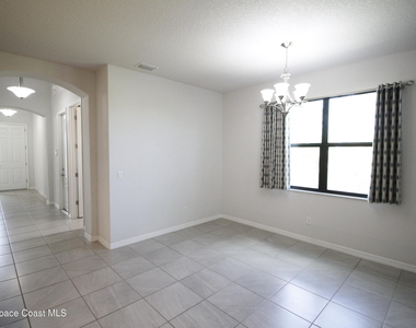 3039 Burghley Park Way - Photo Thumbnail 12