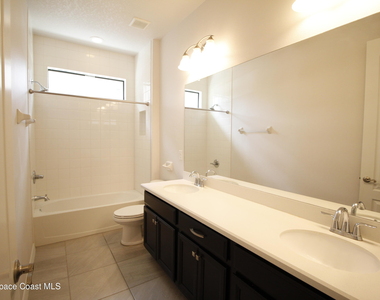 3039 Burghley Park Way - Photo Thumbnail 6