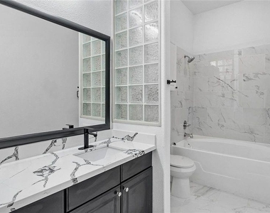 1441 East Street - Photo Thumbnail 23