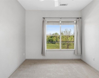 1441 East Street - Photo Thumbnail 12