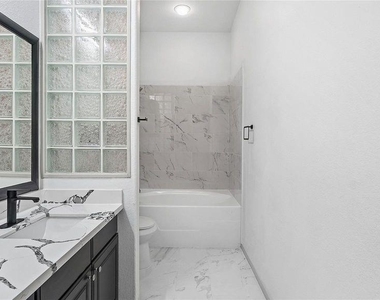 1441 East Street - Photo Thumbnail 22