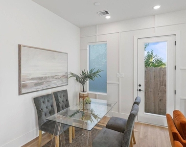 5302 Teodoro Lane - Photo Thumbnail 10