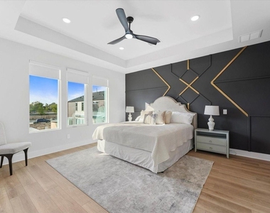 5302 Teodoro Lane - Photo Thumbnail 12