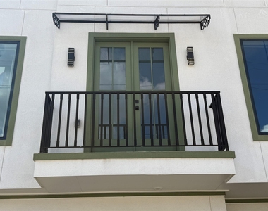 3316 Mckinney Street - Photo Thumbnail 4