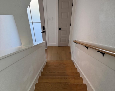 3316 Mckinney Street - Photo Thumbnail 18