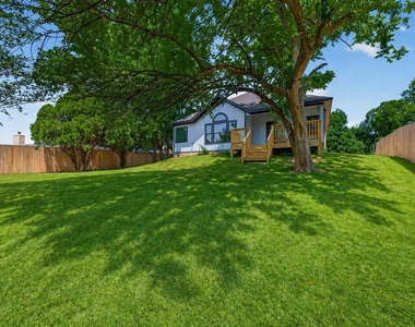 12431 Green Ridge Drive - Photo Thumbnail 29