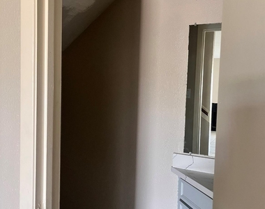 6633 W Airport Boulevard - Photo Thumbnail 12