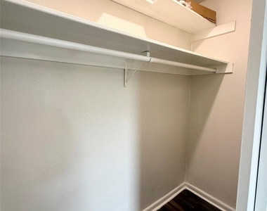 7427 Avenue I - Photo Thumbnail 16