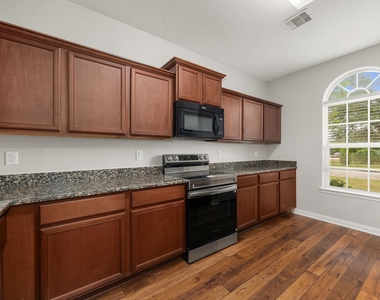 17247 Osprey Forest Drive - Photo Thumbnail 14