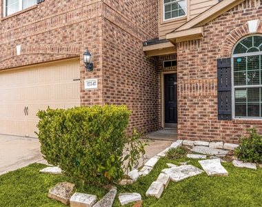 17247 Osprey Forest Drive - Photo Thumbnail 2