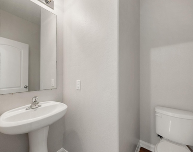 17247 Osprey Forest Drive - Photo Thumbnail 18