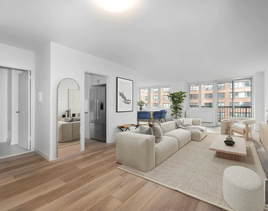 East 34 Street - Photo Thumbnail 2