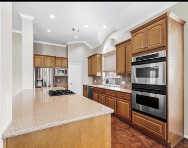 1227 Maiden Way Drive - Photo Thumbnail 9