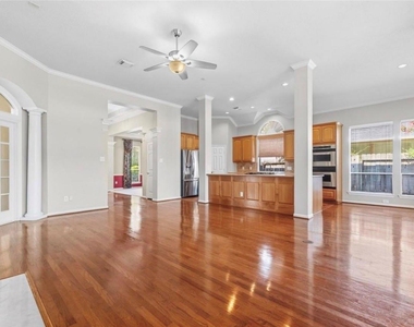 1227 Maiden Way Drive - Photo Thumbnail 8