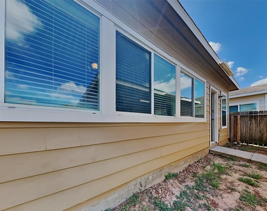4065 Mossy Place Lane - Photo Thumbnail 15