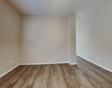 4065 Mossy Place Lane - Photo Thumbnail 5