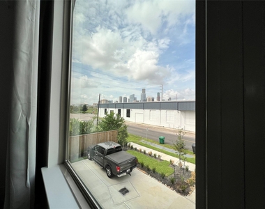 1514 Fulton Street - Photo Thumbnail 16