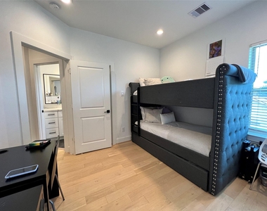 1514 Fulton Street - Photo Thumbnail 11