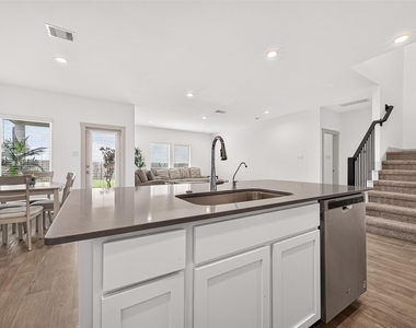 6903 Green Embers Lane - Photo Thumbnail 16