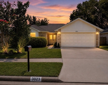 3023 Garden Lane - Photo Thumbnail 1