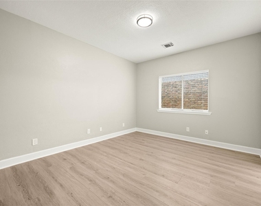 6239 Agassi Ace Court - Photo Thumbnail 6