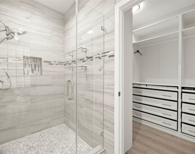 6239 Agassi Ace Court - Photo Thumbnail 12