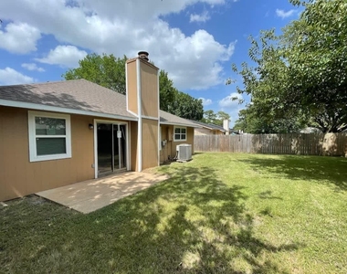 22635 Leedstown Lane - Photo Thumbnail 10